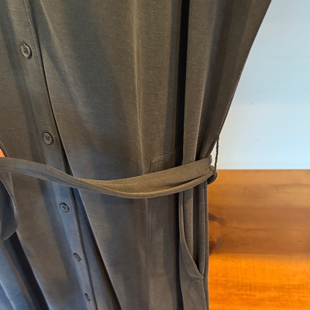 Lou & Grey dress - Picture 4 of 6